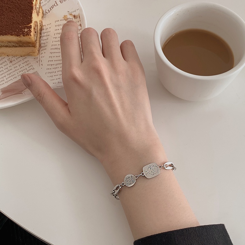 Vòng đeo tay mặt tròn không phai phong cách hip hop cá tính