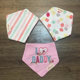 Yếm momcare cho bé