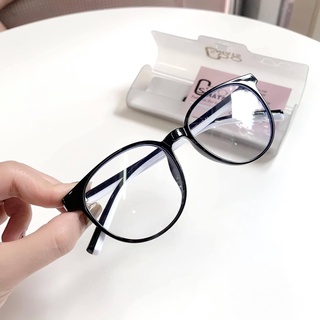 kính cận siêu dẻo guci