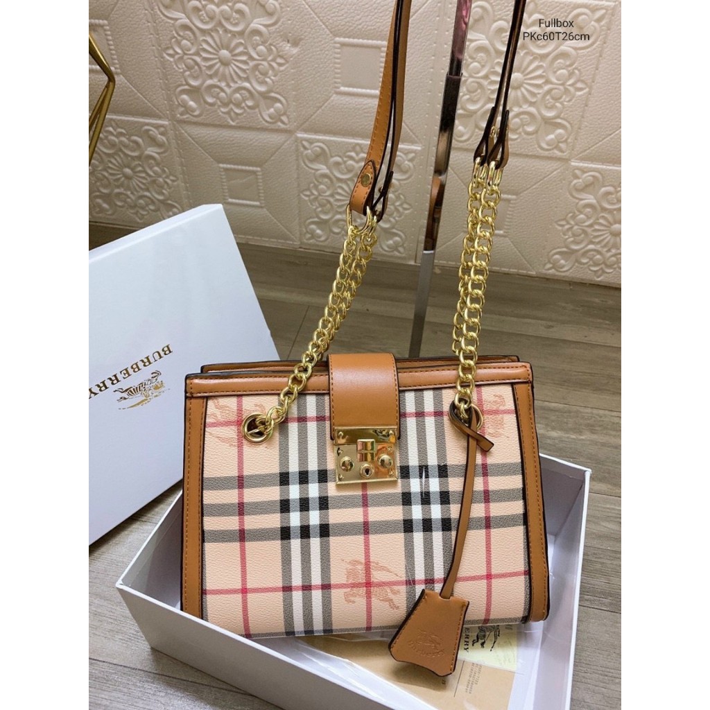 Túi Burberry size 26cm fullbox