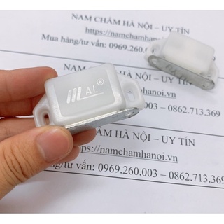 Nam châm bắt cửa- Hít cửa tủ