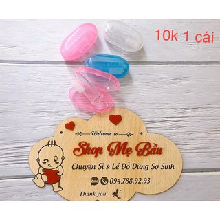 Rơ lưỡi kèm bàn chải đánh răng silicon