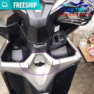 Móc treo đồ vario.