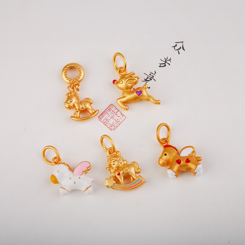 [Hàng Có Sẵn Giao Hàng Ngay Lập Phương] Vòng Đeo Tay Mặt Hình Ngựa Con Tráng Men Màu Vàng Cát Chống Oxy Hóa Cỡ Nhỏ Phụ Kiện Vòng Tay diy Cho Nam Và Nữ