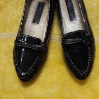 Giày nữ 2hand! (Size 37)