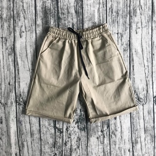Quần short kaki