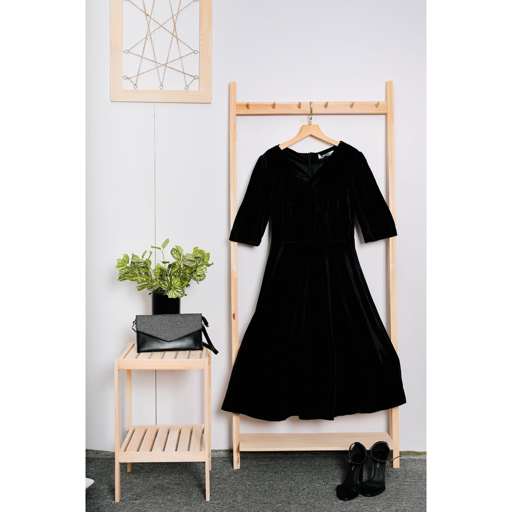 Đầm nhung dáng xòe Emspo DS4167