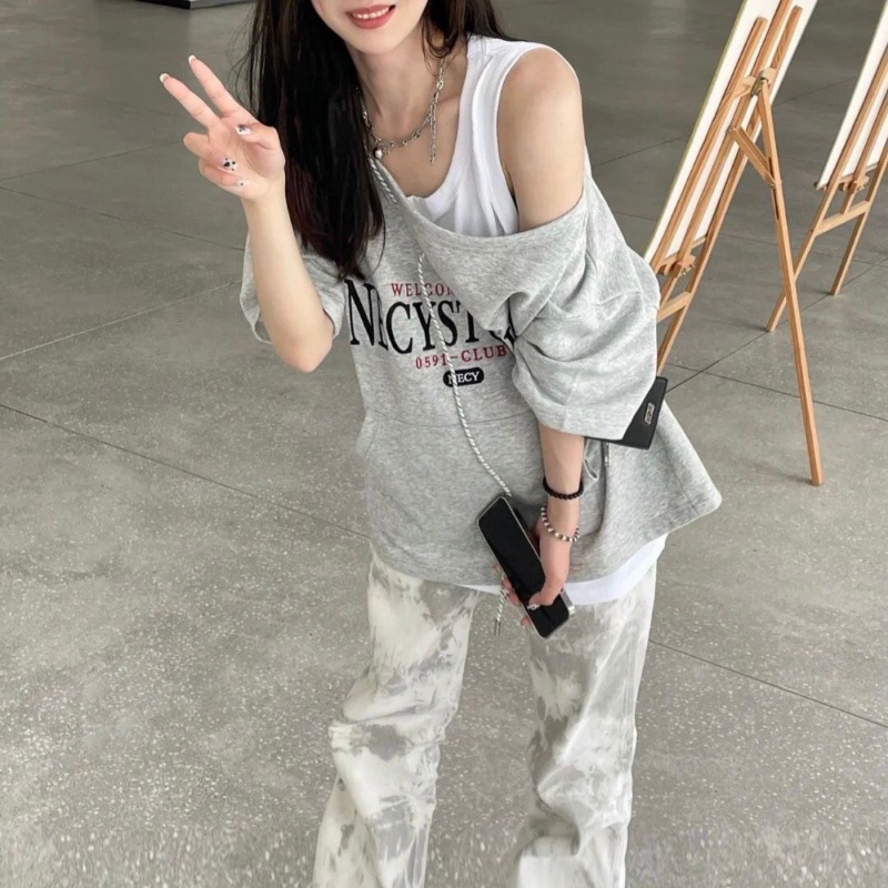 Set đồ COZOKC gồm áo thun không tay và áo khoác ngoài ngắn tay trễ vai phong cách Hàn Quốc cho nữ