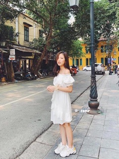 [ HÀNG SHOP] VÁY TRẮNG TRỄ VAI VẠT CHÉO