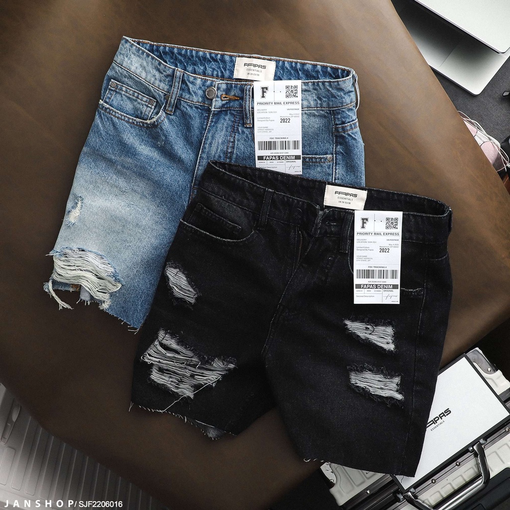 Short Jean Luôn Thể Hiện Sự Trẻ Trung, Năng Động Mang Đến Phong Cách Bụi Bặm Cho Người Mặc