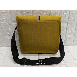Túi đeo chéo kháng nước Crumpler square S Unisex