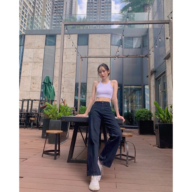 Quần jeans ống suông của Pradies