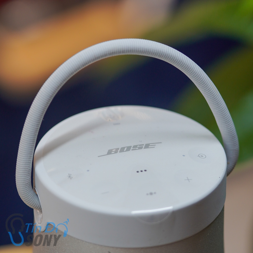 Loa Di Động Bluetooth Bose Soundlink Revolve Plus 2 Chính Hãng