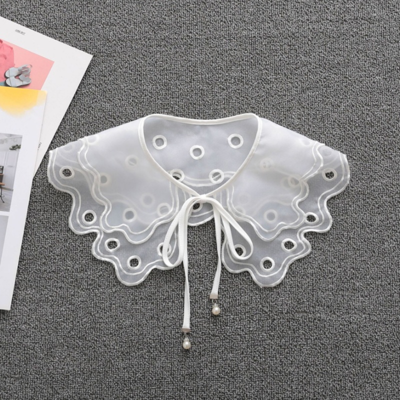 Cổ áo giả thêu hoa phong cách lolita xinh xắn
 | BigBuy360 - bigbuy360.vn