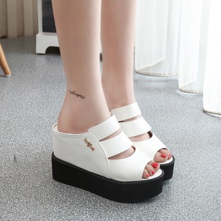 DÉP ĐẾ XUỒNG CHỐNG TRƯỢT