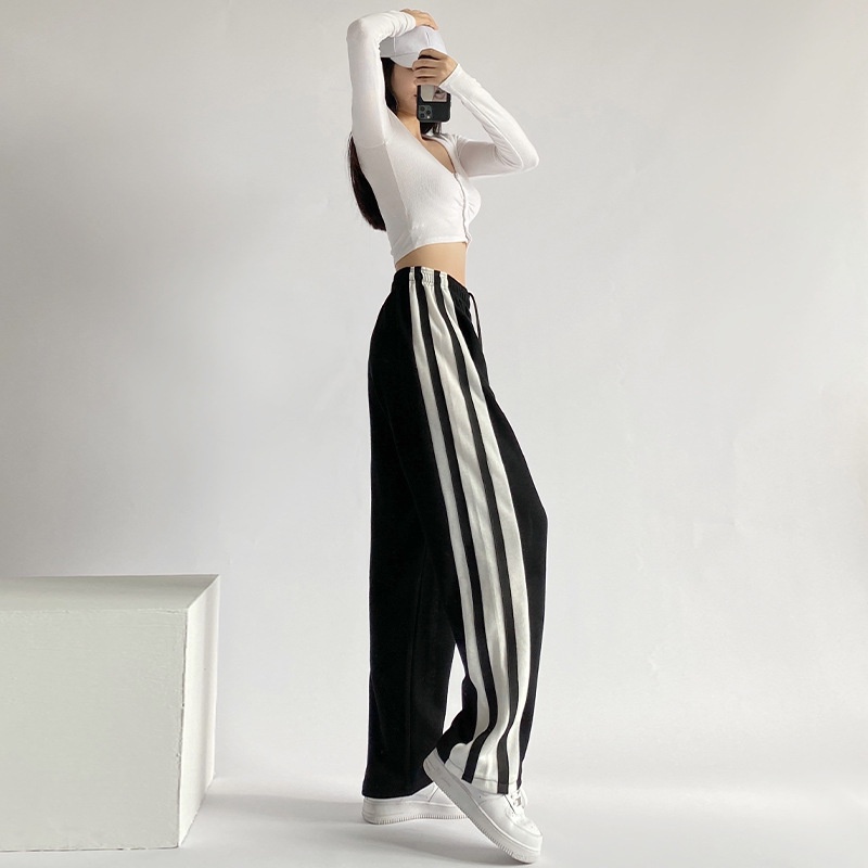 Quần Ống Rộng Culottes Nữ Chất Poly Viền Kẻ To 2 Bên Viền Trắng Thể Thao Màu Trắng Zinti QD37