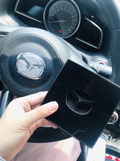 Logo đính đá mazda
