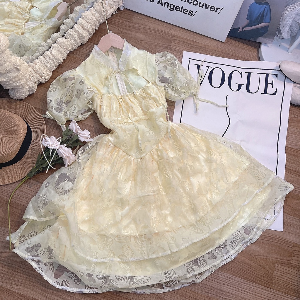 ĐẦM HOA NỔI CUT OUT KEM VÀNG