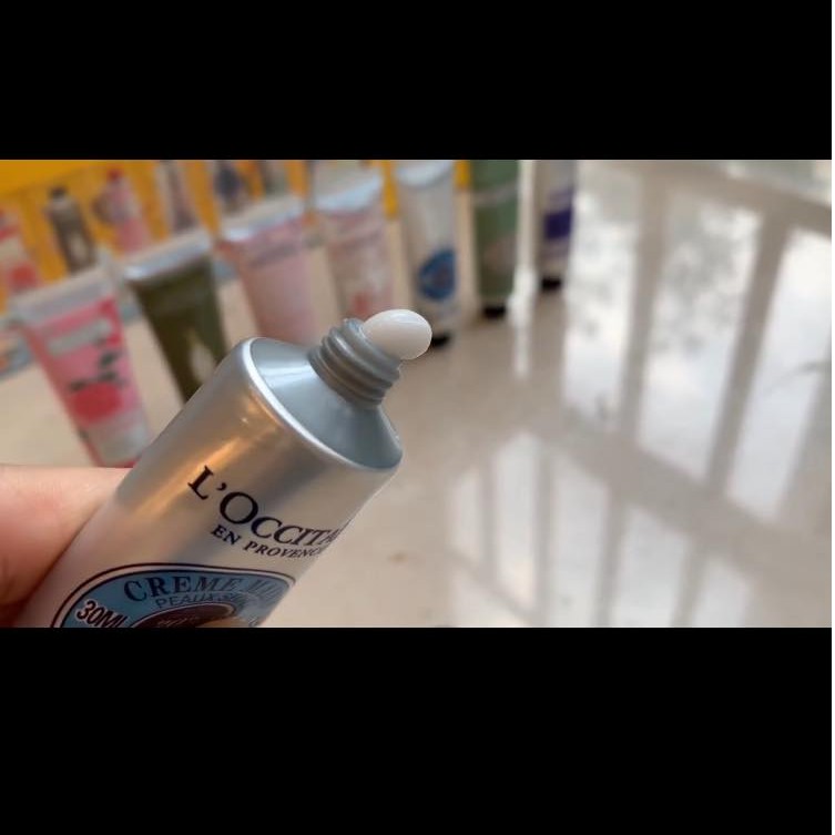 Kem Dưỡng Da Tay L'occitane Hand Cream 30ml | BigBuy360 - bigbuy360.vn