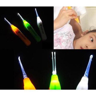 Dụng cụ lấy ráy tai cho bé có đèn