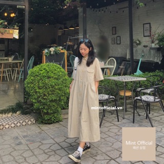 Đầm dài kẻ caro
