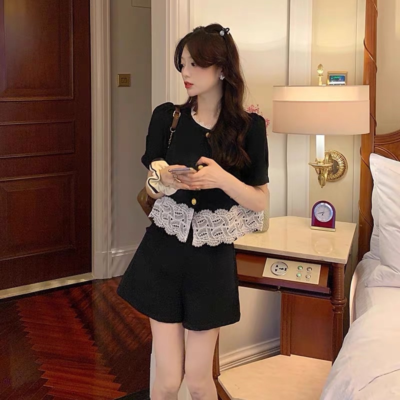 CÓ SẴN Set bộ đồ nữ thiết kế LOẠI 1 thấm hút mồ hôi, áo sơ mi viền ren tiểu thư và quần short đùi siêu xinh -HÀNG CÓ SẴN