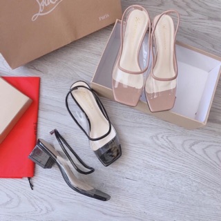 Sale sale sandal mũi vuông quai trong