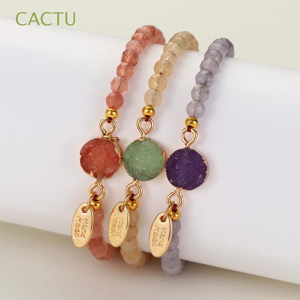 Vòng tay xương rồng thời trang phong cách Boho