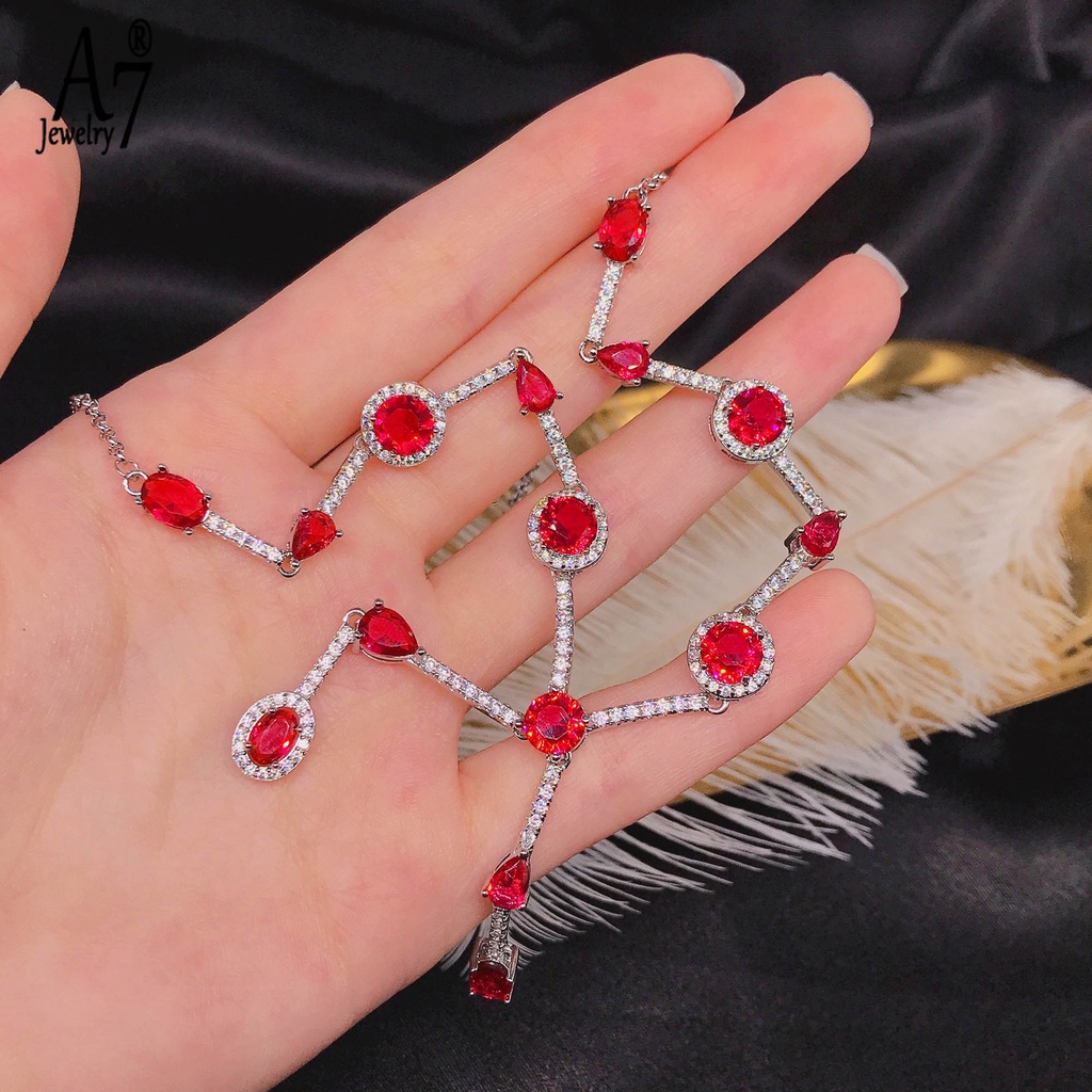 Vòng cổ mặt hình học đính đá ruby