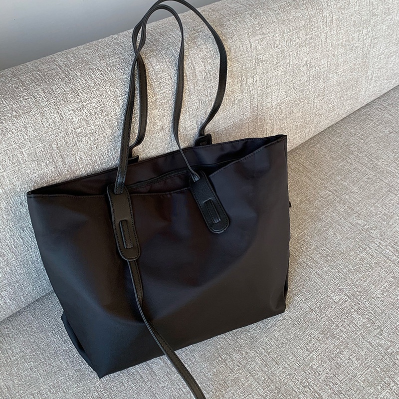 Túi tote Chất nylon Chống Thấm Nước Thiết Kế Đơn Giản Thời Trang Cho Nữ