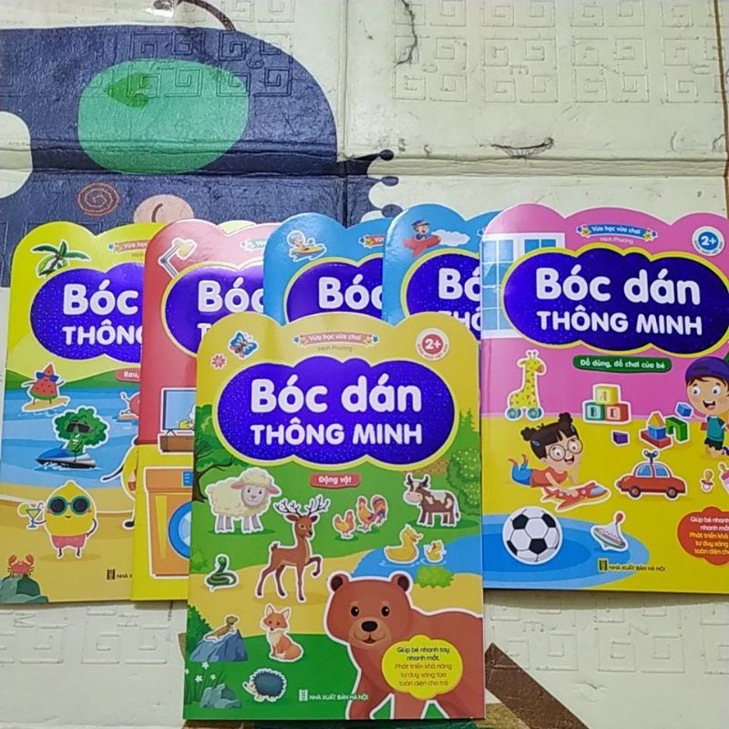 Bộ vừa học vừa chơi Bóc dán thông minh 6 chủ đề