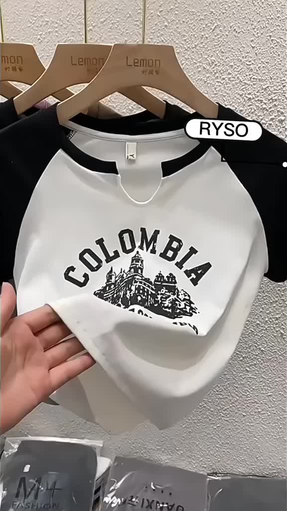Áo Croptop Ôm Body Nữ COLOMBIA Tay Ngắn Cổ Xẻ V, Áo Thun Croptop Kiểu Sexy In Họa Tiết Ryso chất thun gân co giản dày | BigBuy360 - bigbuy360.vn