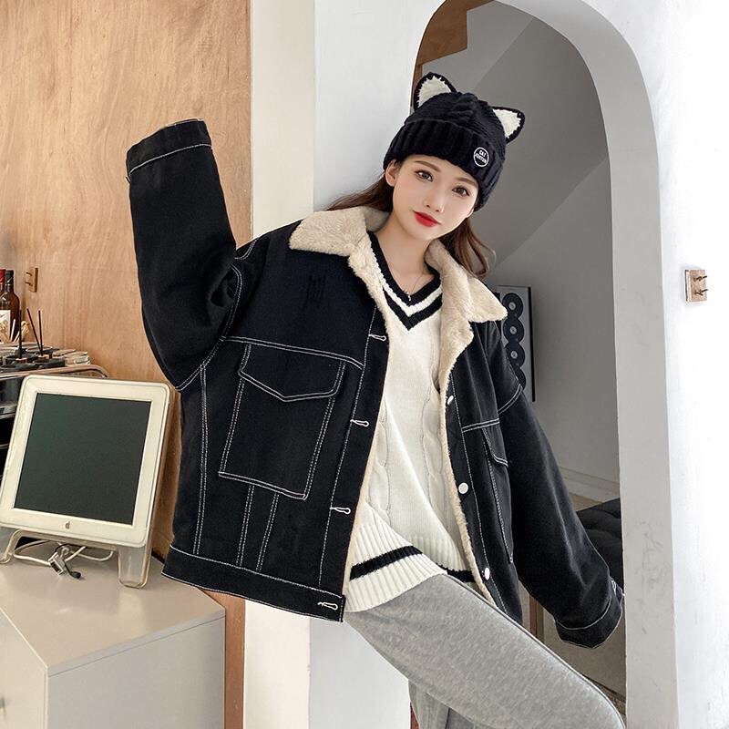 Áo khoác denim lót lông cừu
