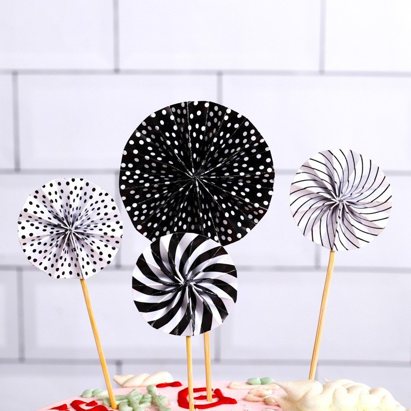 Que cắm bánh kem  Chong  chóng