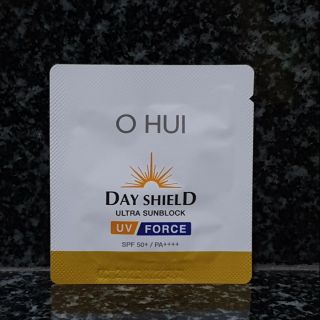 Set 10 gói kem chống nắng Ohui UV Force