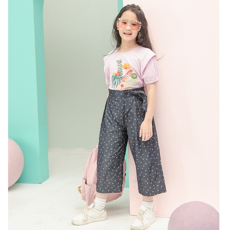 Quần dài dáng suông JOOKYLI cho bé gái màu xanh than chấm bi 22G0919