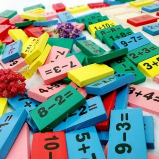 Đồ chơi toán học DOMINO
