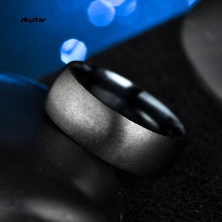 Nhẫn titan kiểu dáng đơn giản