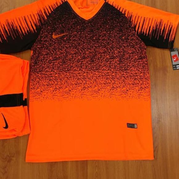 Giày Thể Thao Puma Futsal Stelan 4.5 Thời Trang Năng Động