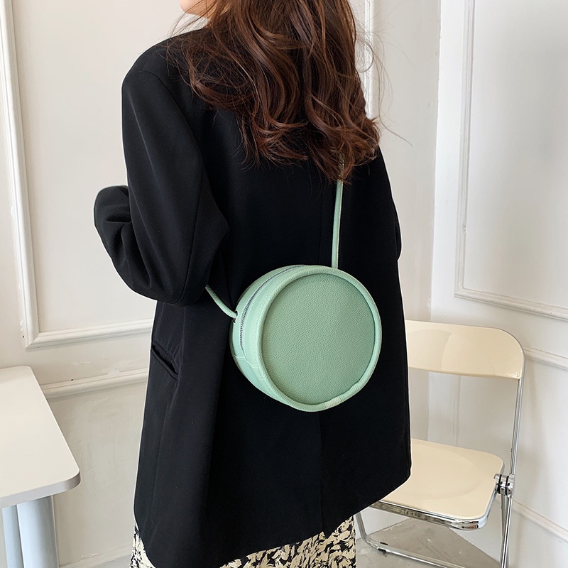 Túi Xách Đeo Vai Hình Tròn Nhỏ Màu Trơn Kiểu retro Thời Trang Mùa Xuân 2022