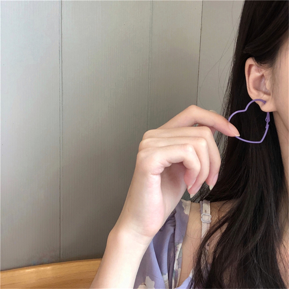 Hoa Tai Hình Trái Tim Màu Tím Thiết Kế Đơn Giản