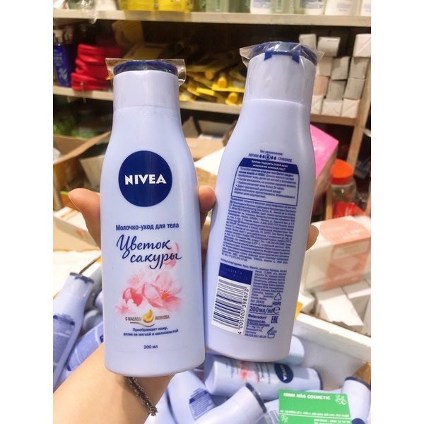 SỮA DƯỠNG THỂ NIVEA SAKURA ĐỨC 200ML