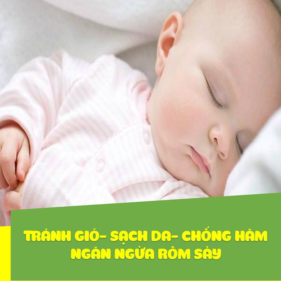 Sữa tắm trị rôm sảy, mẩn ngứa, hăm tã cho bé Pummis