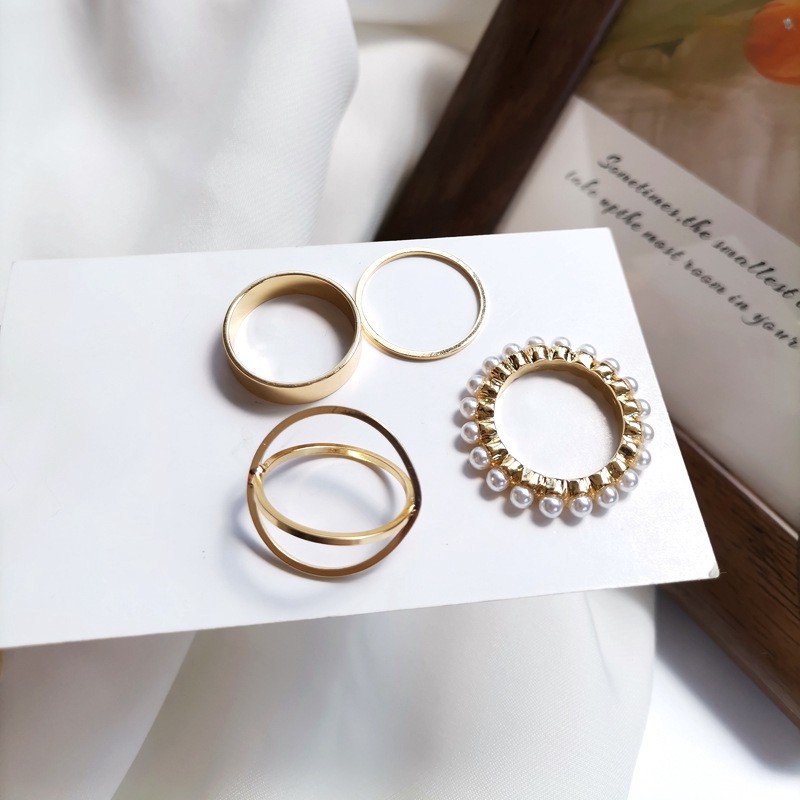 Bộ 4 Nhẫn Đính Ngọc Trai C53