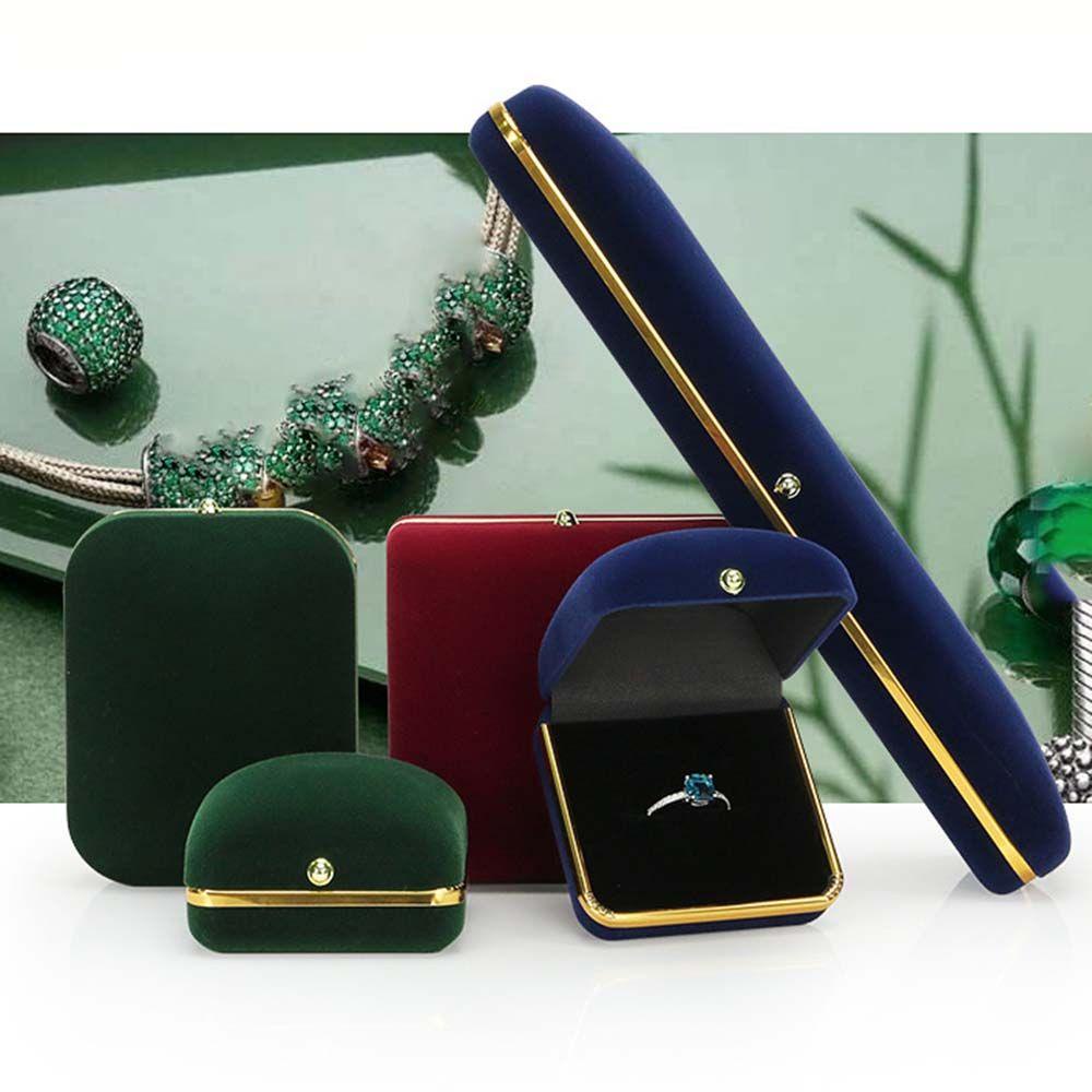 Hộp Đựng Nhẫn / Trang Sức Bằng Nhựa Thiết Kế Mở Độc Đáo Tiện Dụng Ốp