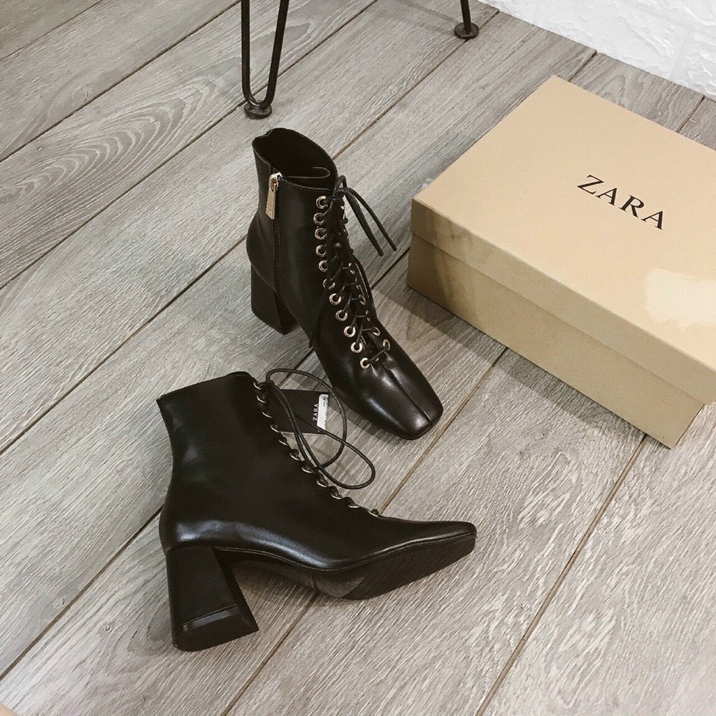 Boot Nữ Cột Dây Zara Cổ Mềm Gót Vuông Thời Trang AT46