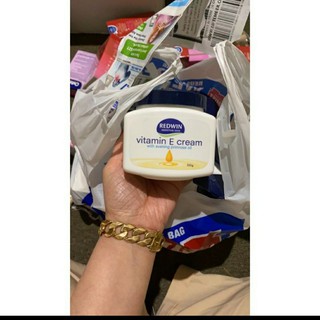 Kem dưỡng Redwin vitamin E cream 30g