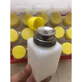 BÌNH NHỰA ĐỰNG CỒN, PUTIN 200 ML