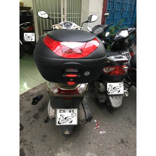 Thùng xe Lead mẫu E350N kèm đế và bát gắn, hàng givi chính hãng, bảo hành năm