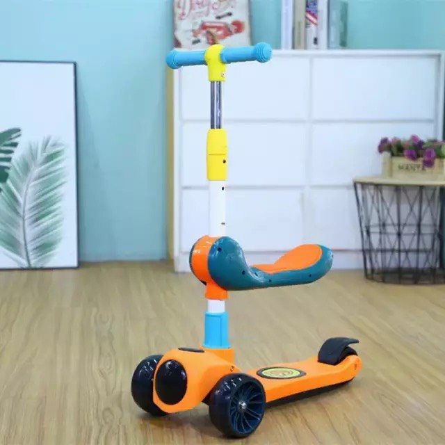 Xe trượt, xe chòi chân Scooter 2 chức năng phát nhạc cho bé